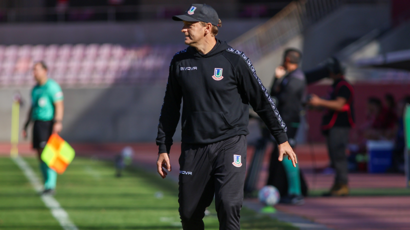 «Los jugadores dieron muestra de que están a la altura de las circunstancias»: Las palabras de Martín Cicotello tras la derrota ante Colo-Colo