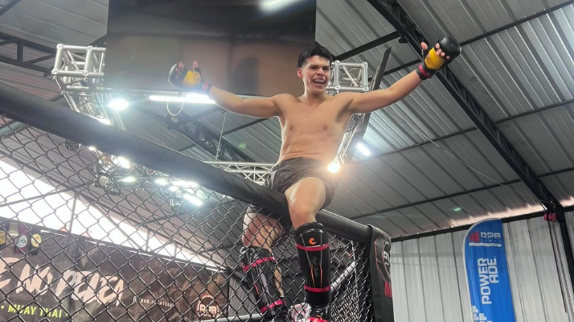 Del karate al octágono: Ian Tapia debuta con contundente victoria en las MMA